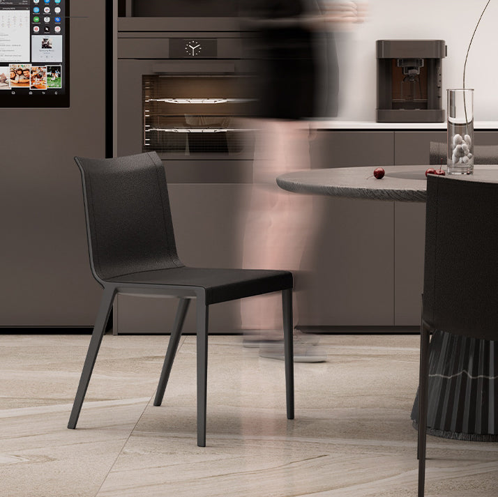 Moderner minimalistischer rechteckiger quadratischer Aluminium-Leder-Esszimmerstuhl mit Rückenlehne für das Esszimmer 