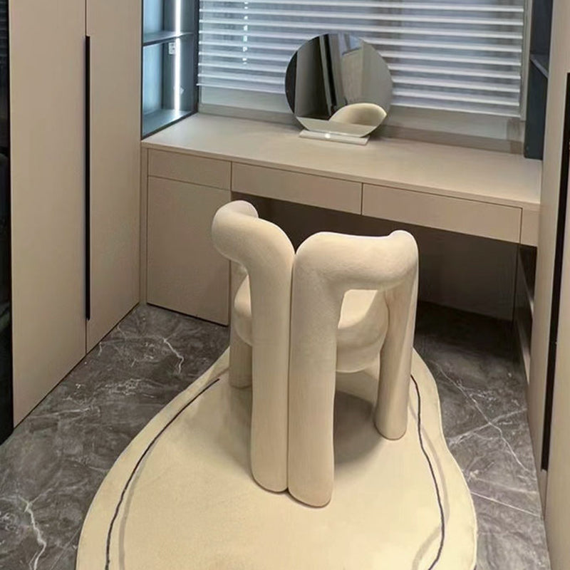 Tabouret de coiffeuse en velours métallique crème nordique contemporain avec dossier et accoudoirs pour chambre 
