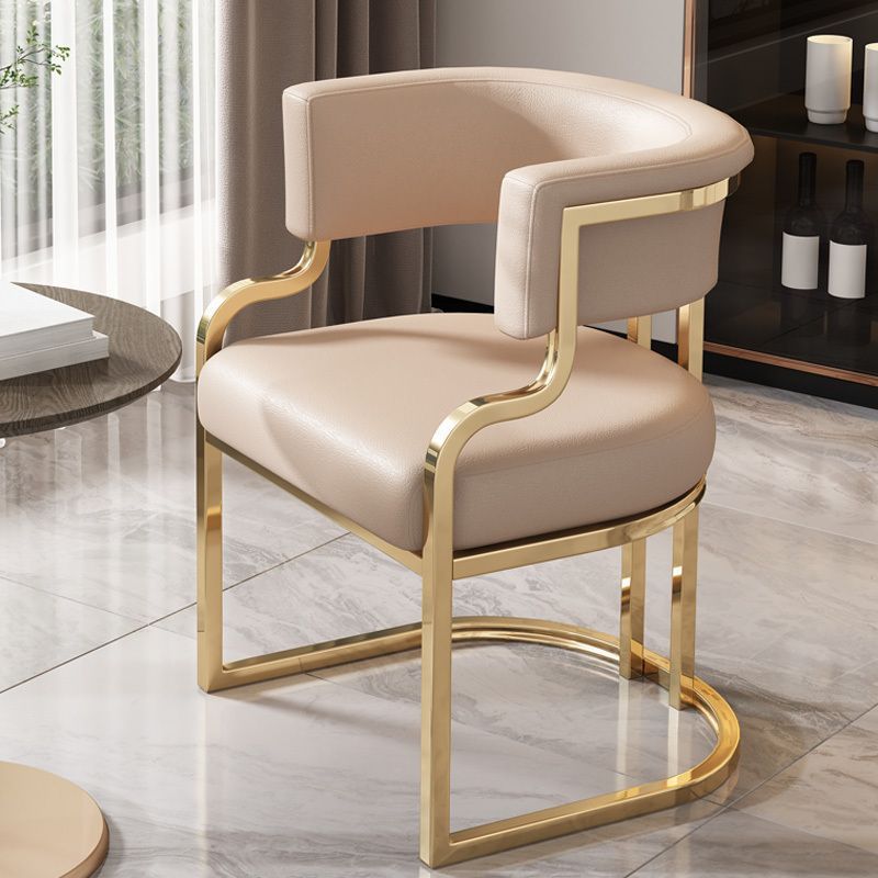 Chaise de salle à manger moderne en cuir et métal avec dossier et accoudoirs incurvés en demi-cercle pour salle à manger 