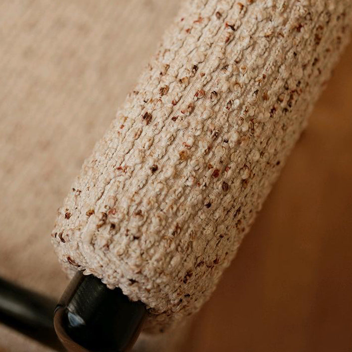 Chaise en bois de frêne avec dossier et accoudoirs en tissu de style moderne et mi-siècle pour salon 