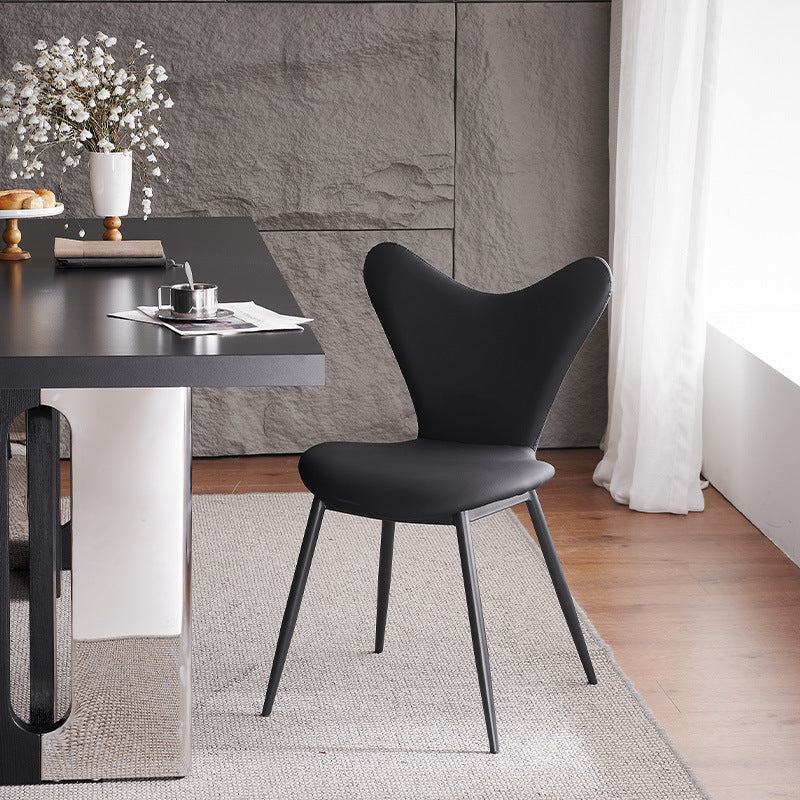Chaise de salle à manger en cuir microfibre avec dossier triangulaire minimaliste moderne et acier au carbone 