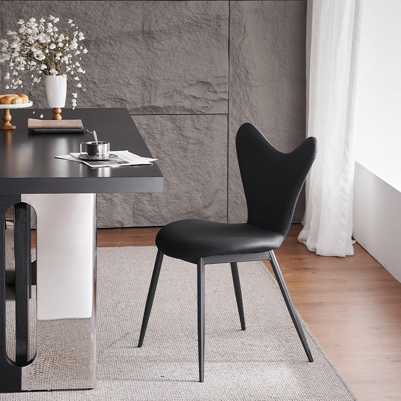 Chaise de salle à manger en cuir microfibre avec dossier triangulaire minimaliste moderne et acier au carbone 