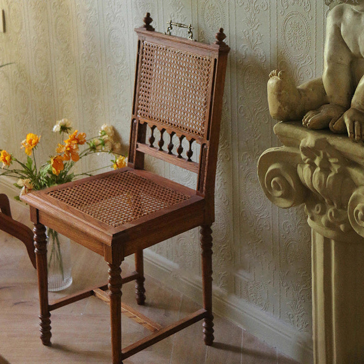 Chaise de salle à manger en bois massif vintage traditionnelle avec dossier en rotin pour salle à manger 