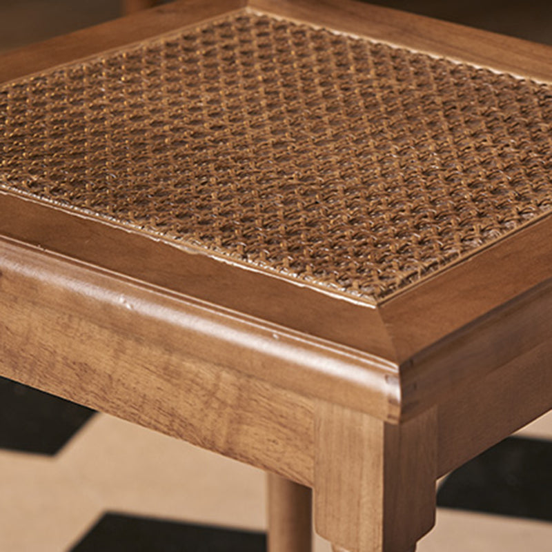 Chaise de salle à manger en bois massif vintage traditionnelle avec dossier en rotin pour salle à manger 