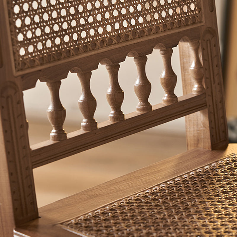 Chaise de salle à manger en bois massif vintage traditionnelle avec dossier en rotin pour salle à manger 