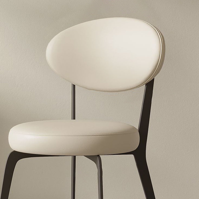 Chaise de salle à manger avec dossier en cuir microfibre minimaliste moderne et acier au carbone 