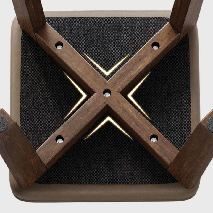 Moderner minimalistischer quadratischer Hocker aus Massivholz und Leathaire mit 4 Beinen für das Schlafzimmer 