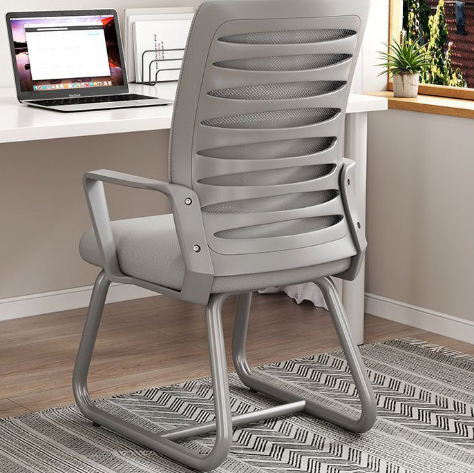 Chaise de bureau en latex en acier inoxydable en plastique carré minimaliste moderne avec dossier et accoudoirs pour la maison et le bureau 