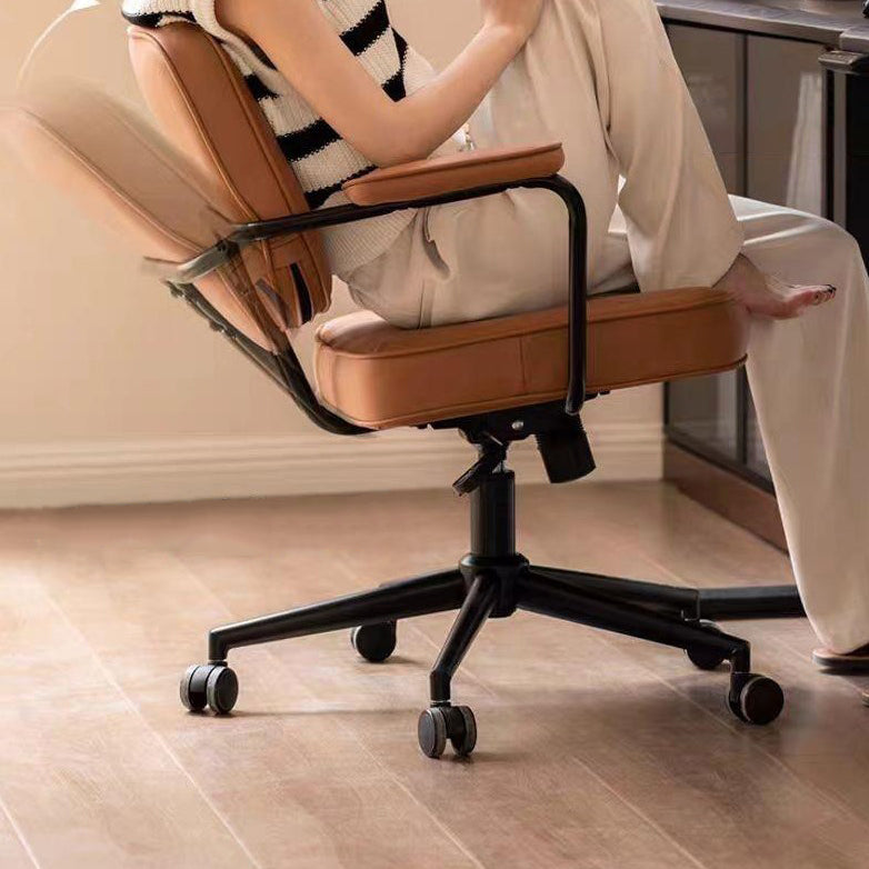 Chaise de bureau en cuir minimaliste moderne carrée en acier inoxydable avec dossier et accoudoirs pour la maison et le bureau 