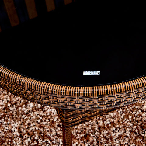 Chaise de salle à manger vintage traditionnelle en rotin annulaire avec dossier et accoudoirs pour salle à manger 