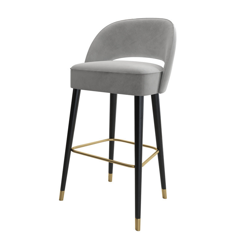 Taburete de bar moderno y lujoso de espuma de alta resiliencia cuadrada con respaldo de metal para cocina 