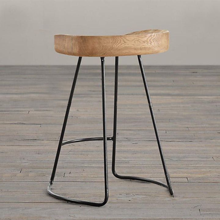 Tabouret de bar en bois massif et métal rétro traditionnel avec repose-pieds pour salle à manger 