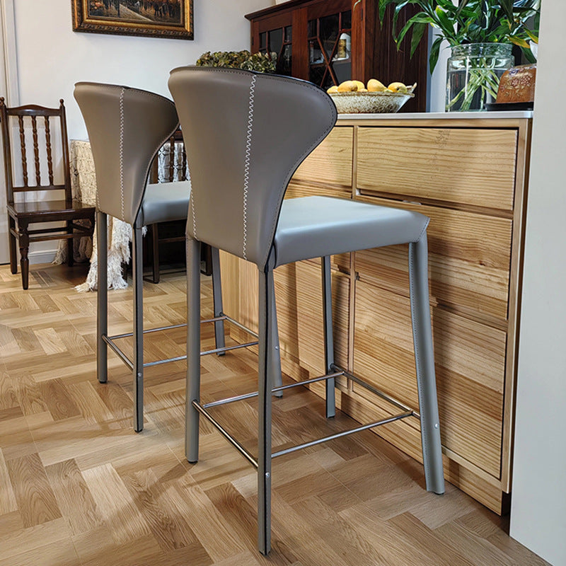 Modern Luxury Square Cushion Saddle Leather Carbon Steel Bar Stool Backrest For Dining Room