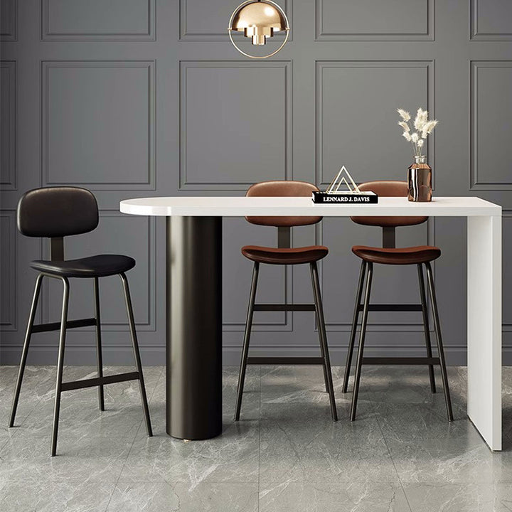 Tabouret de bar carré industriel contemporain en cuir PU avec dossier en fer pour salle à manger 