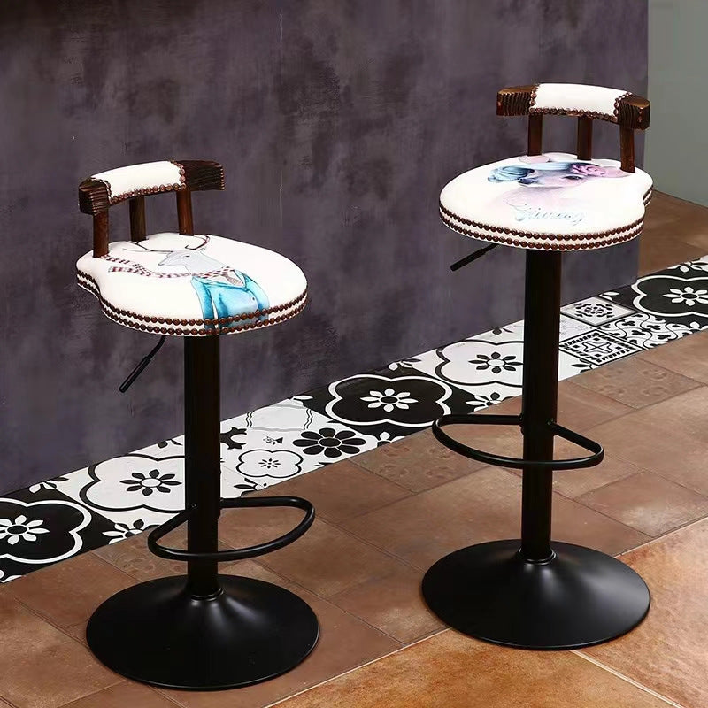 Moderner ovaler Barhocker im Shabby-Chic-Stil mit Rückenlehne aus geöltem Wachsleder, Massivholz und Eisen für das Esszimmer 