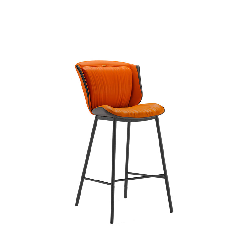 Taburete de bar moderno de lujo con cojín trapezoidal, cuero sintético, acero al carbono y respaldo para comedor 