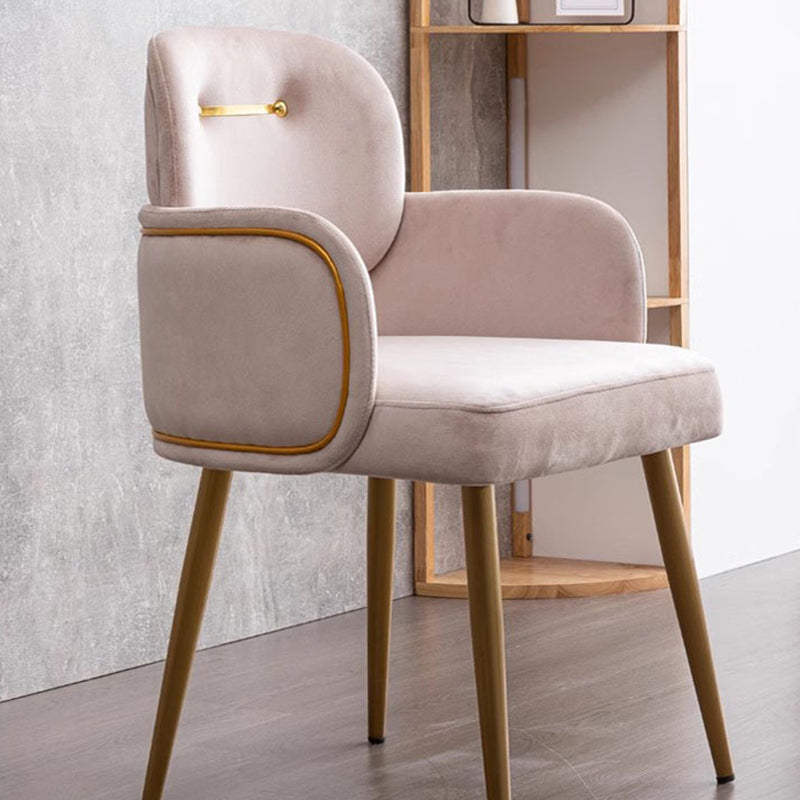 Moderner halbkreisförmiger Esszimmerstuhl im Mid-Century-Stil mit Kissen, Samt, Schwamm und Edelstahl, mit Rückenlehne und Armlehnen, für das Esszimmer 