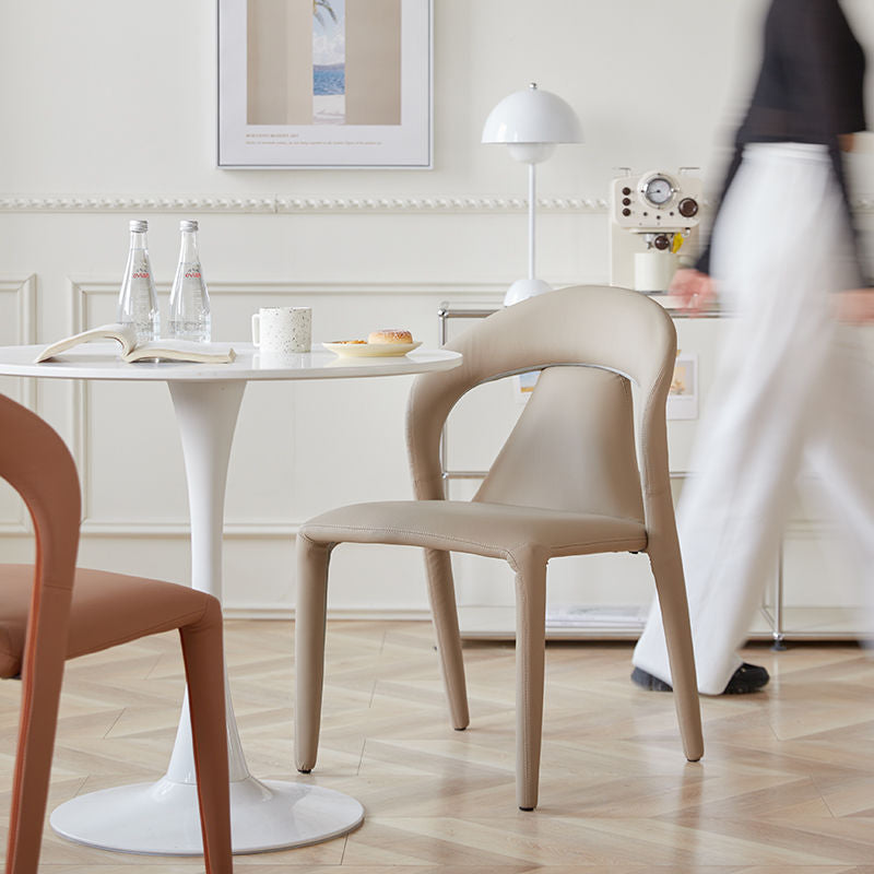 Modern Minimalist Curved Back Leather Carbon Steel Dining Chair Armrest For Dining Room