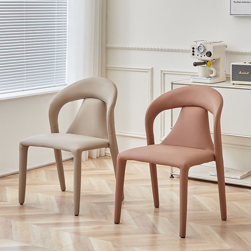 Modern Minimalist Curved Back Leather Carbon Steel Dining Chair Armrest For Dining Room