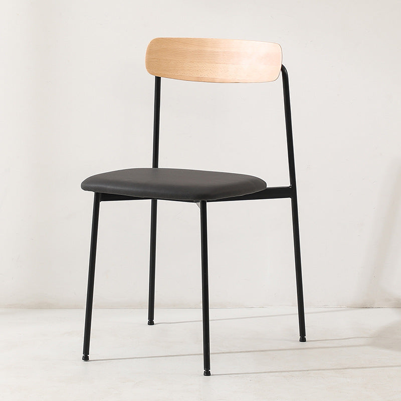 Chaise de salle à manger contemporaine en bois massif scandinave en acier inoxydable avec dossier carré en similicuir pour salle à manger 