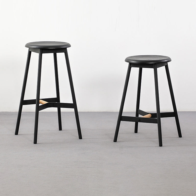 Moderner minimalistischer runder Barhocker aus MDF und Eisen für das Esszimmer 