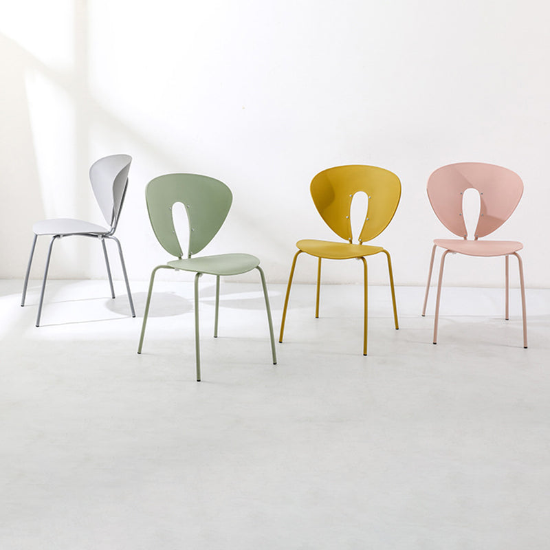 Traditional French Triangular Backrest Plastic Dining Chair With Stainless Steel Legs For Dining Room