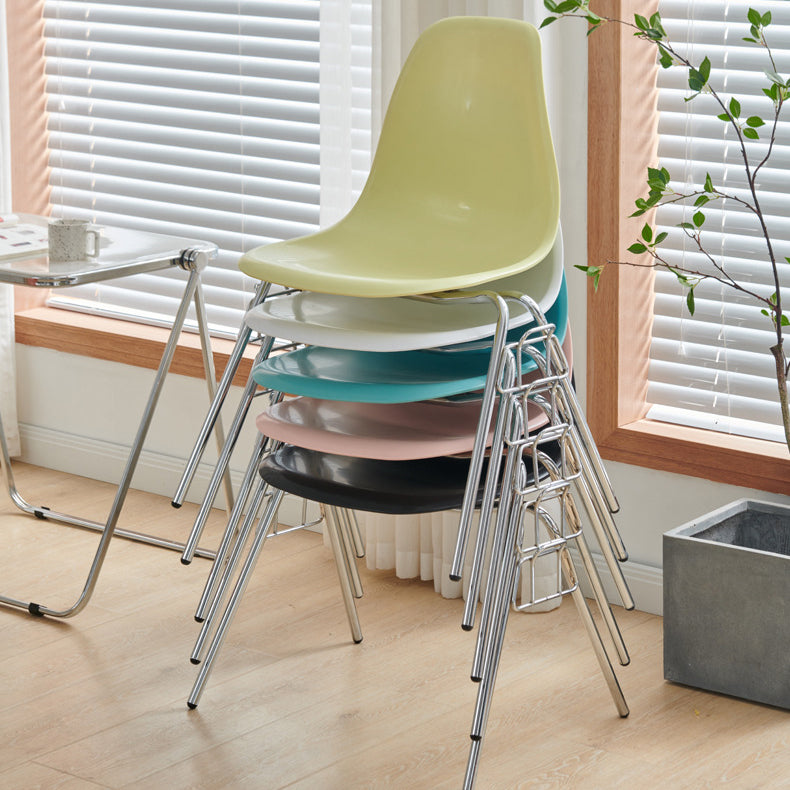 Modern Mid-Century Trapezoid Backrest Plastic Dining Chair With Iron Frame For Dining Room