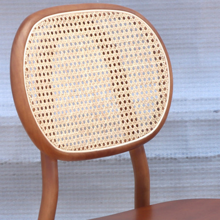 Zeitgenössischer nordischer rechteckiger Esszimmerstuhl mit Rückenlehne, aus massivem Gummibaumholz, Sperrholz und Rattan-Gewebe, ohne Armlehnen, für das Esszimmer 