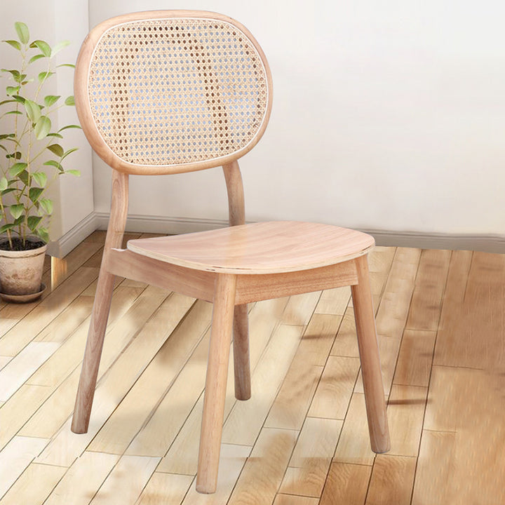 Zeitgenössischer nordischer rechteckiger Esszimmerstuhl mit Rückenlehne, aus massivem Gummibaumholz, Sperrholz und Rattan-Gewebe, ohne Armlehnen, für das Esszimmer 