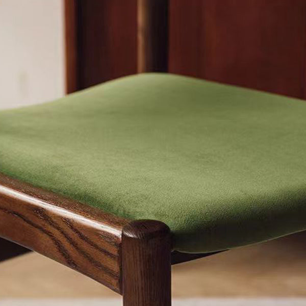 Chaise de salle à manger traditionnelle vintage carrée en bois de caoutchouc avec dossier en velours et éponge sans accoudoirs pour salon 