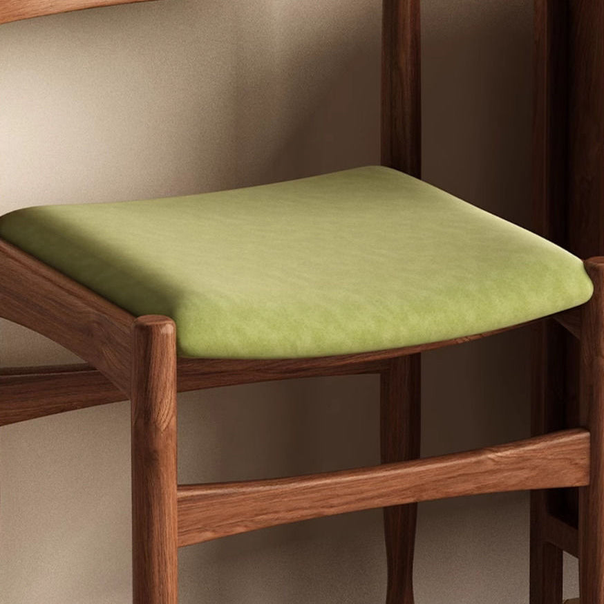 Chaise de salle à manger traditionnelle vintage carrée en bois de caoutchouc avec dossier en velours et éponge sans accoudoirs pour salon 