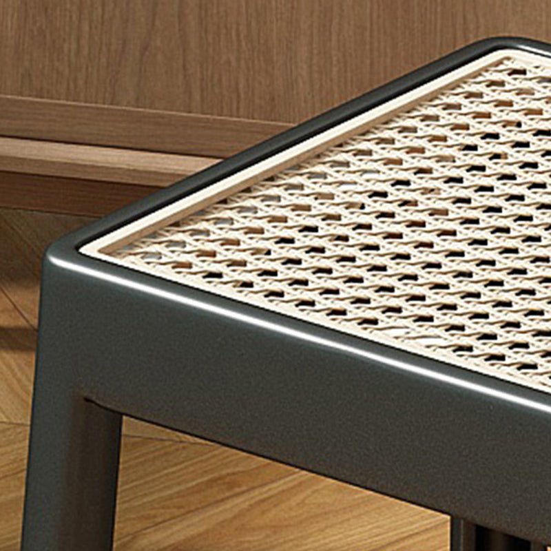 Moderno Minimalista Cuadrado Plástico PE Ratán Tejido Silla de Comedor Sin Respaldo Sin Brazos Para Comedor 