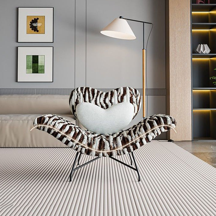 Moderner kreativer Akzentstuhl mit abnehmbarem herzförmigem Rückenlehnen-Design aus Eisen, Kunstangora, Schwamm und PP-Baumwolle, ohne Armlehnen, für das Wohnzimmer 