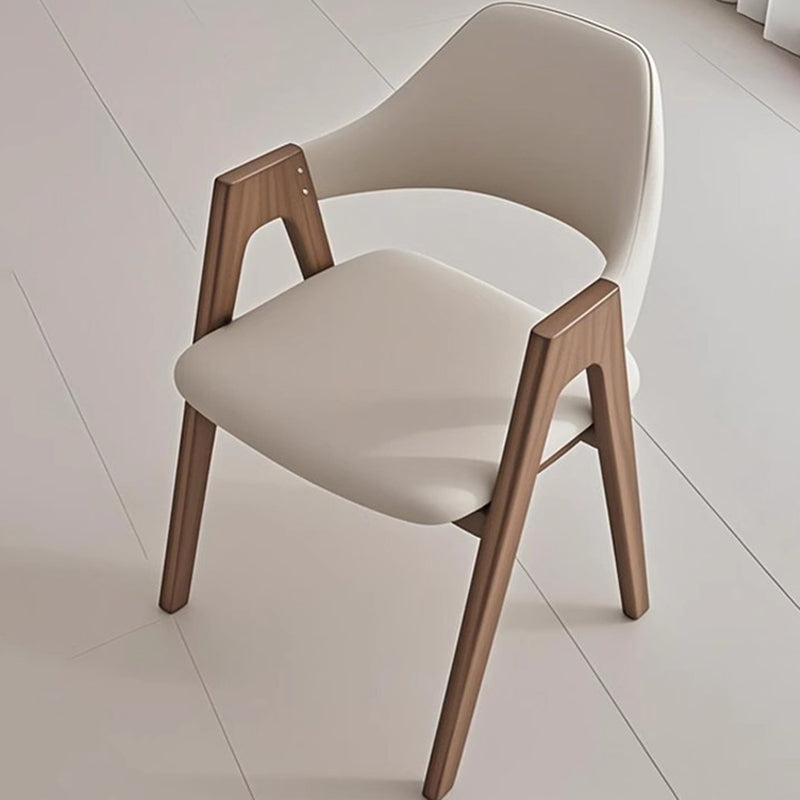 Chaise de salle à manger contemporaine scandinave en bois massif en forme de V avec dossier et accoudoirs en cuir microfibre et éponge 