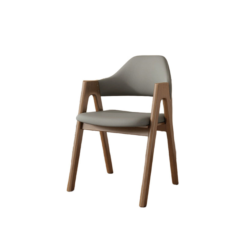 Chaise de salle à manger contemporaine scandinave en bois massif en forme de V avec dossier et accoudoirs en cuir microfibre et éponge 