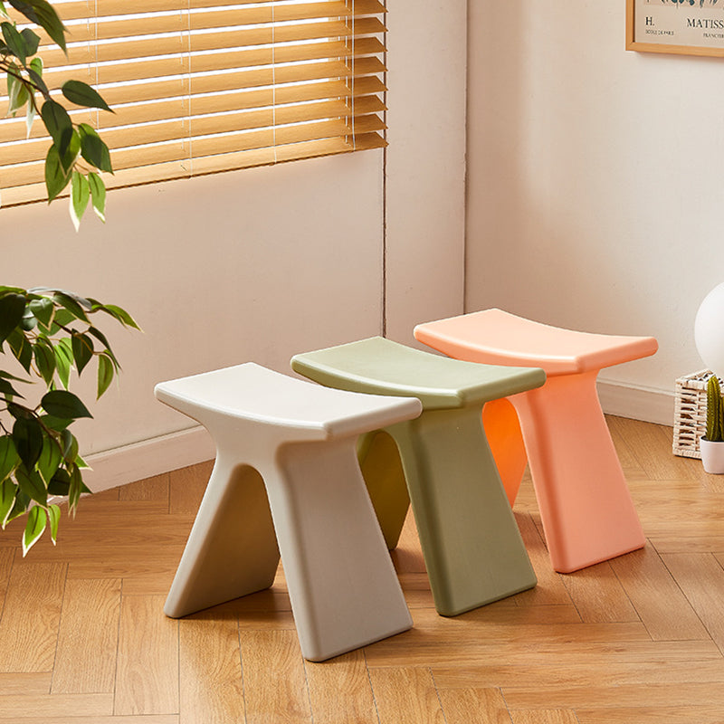 Modern Minimalist Geometric PE Plastic Kids Low Stool Backless Armless For Hallway