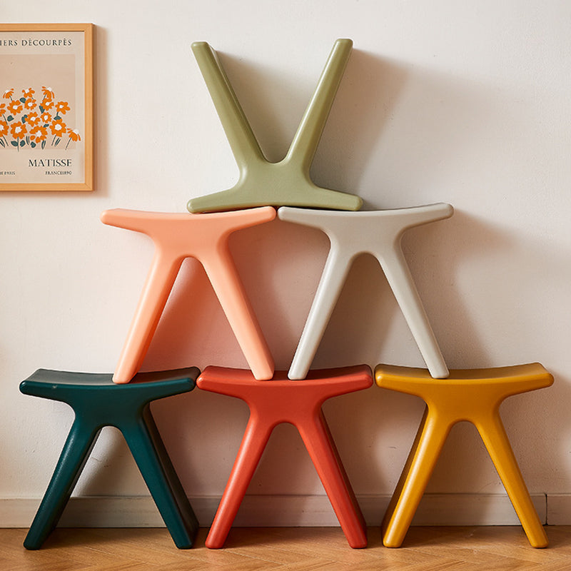 Modern Minimalist Geometric PE Plastic Kids Low Stool Backless Armless For Hallway