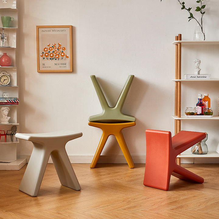 Modern Minimalist Geometric PE Plastic Kids Low Stool Backless Armless For Hallway