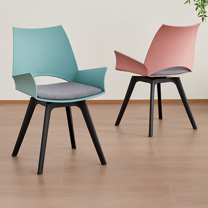 Zeitgenössischer industrieller trapezförmiger Kunststoff-Kohlenstoffstahl-Stoff-Schwamm-Drehbarer Ergonomischer Schreibtischstuhl Rückenlehne Armlehne für Home Office 