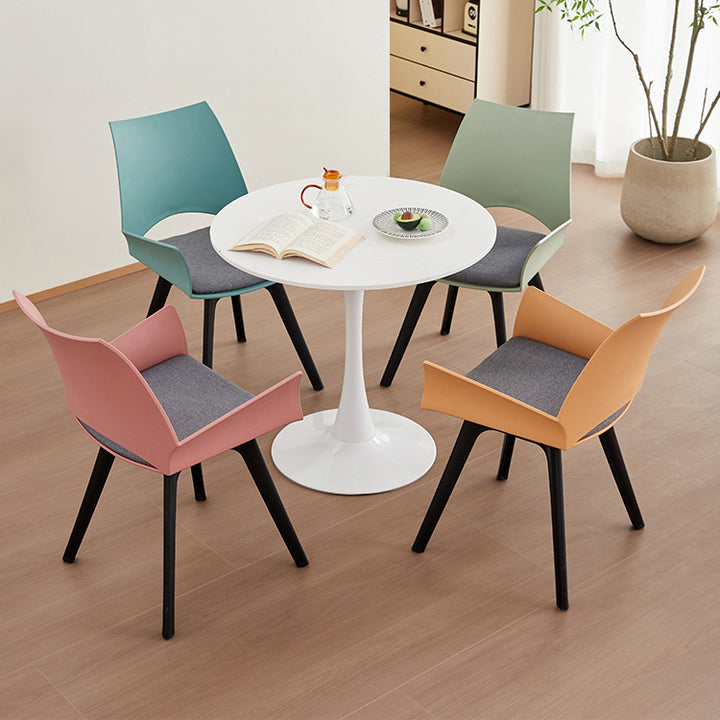 Zeitgenössischer industrieller trapezförmiger Kunststoff-Kohlenstoffstahl-Stoff-Schwamm-Drehbarer Ergonomischer Schreibtischstuhl Rückenlehne Armlehne für Home Office 