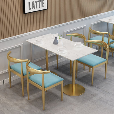 Respaldo de silla de comedor de metal de cuero curvado cuadrado calado escandinavo contemporáneo con brazo para comedor 