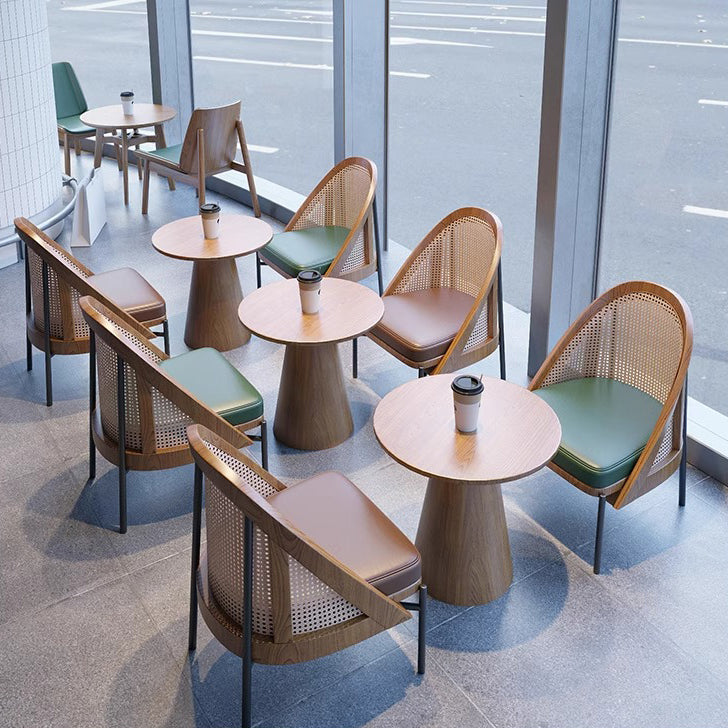 Chaise de salle à manger en cuir Napa trapézoïdal carré chinois traditionnel avec dossier en bois massif et rotin pour salle à manger 