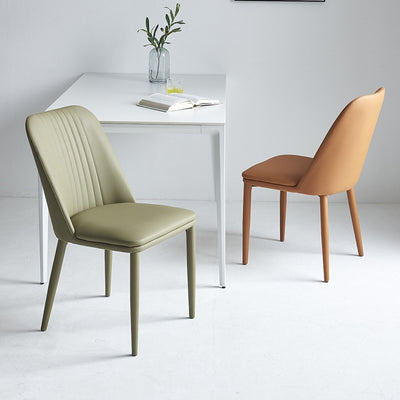 Moderner minimalistischer rechteckiger Stuhl mit abgenutztem Leder und Kohlenstoffstahl-Rückenlehne für das Esszimmer 