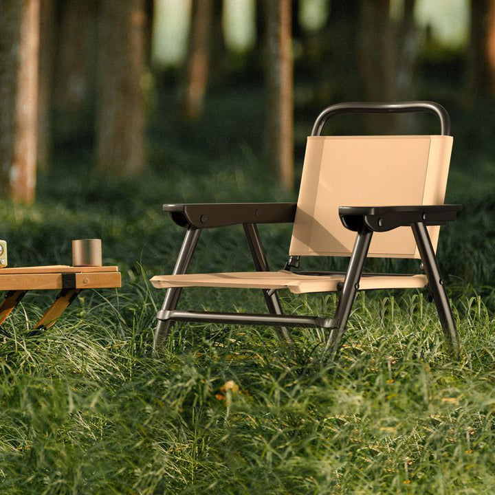 Chaise à dossier et accoudoirs en tube d&