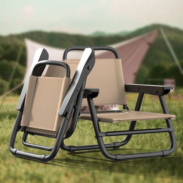 Chaise à dossier et accoudoirs en tube d&