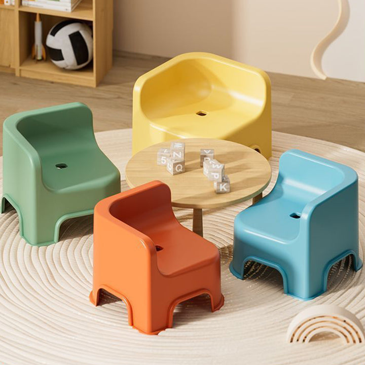 Moderner einfacher quadratischer Kinder-Plastikhocker für das Wohnzimm – BulbSquare