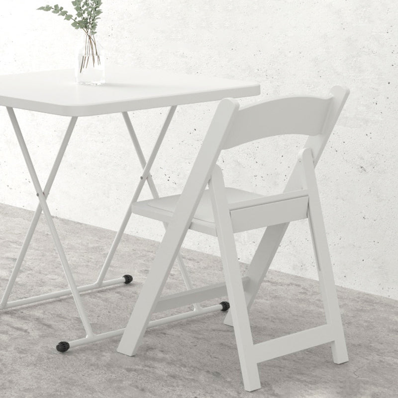 Chaise en plastique carrée pliable minimaliste moderne avec dossier pour salon 