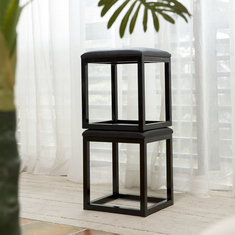 Taburete de tocador cuadrado rectangular sin respaldo de cuero minimalista moderno de hierro y esponja para dormitorio 