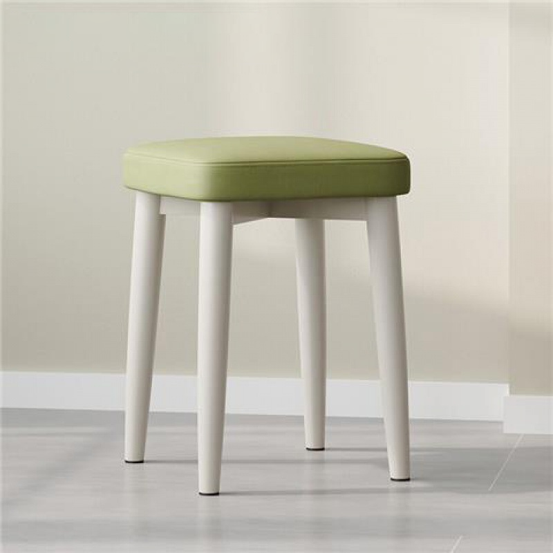 Zeitgenössischer skandinavischer Stoff PU Leder Eisen Latex quadratischer Hocker stapelbar für das Wohnzimmer 