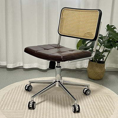 Zeitgenössischer Retro-Webstuhl Rattan PU Stahllegierung Hebbarer quadratischer Schreibtischstuhl Rückenlehne für Home Office 